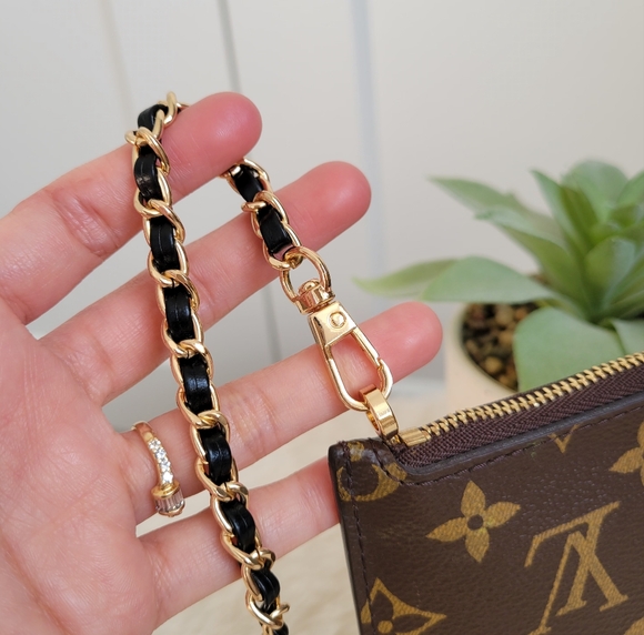 🍁 LOUIS VUITTON Neverfull Monogram GM/MM Clutch/ Wristlet/ Crossbody - Picture 10 of 16